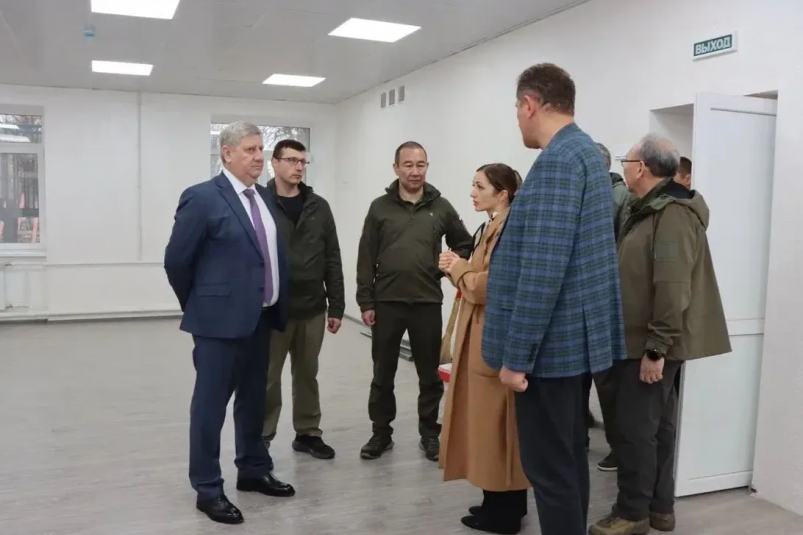 Якутия почти выполнила план ремонтно-восстановительных работ в Докучаевске пресс-служба главы и правительства РС (Я)