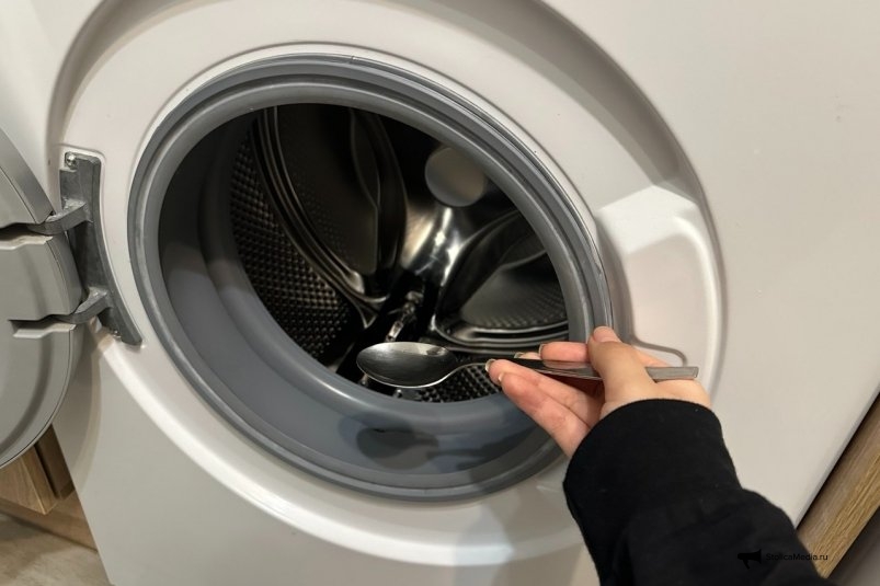 Грязь, слизь и запах уйдут за 1 стирку - вот что нужно всыпать прямо в барабан ИА StolicaMedia