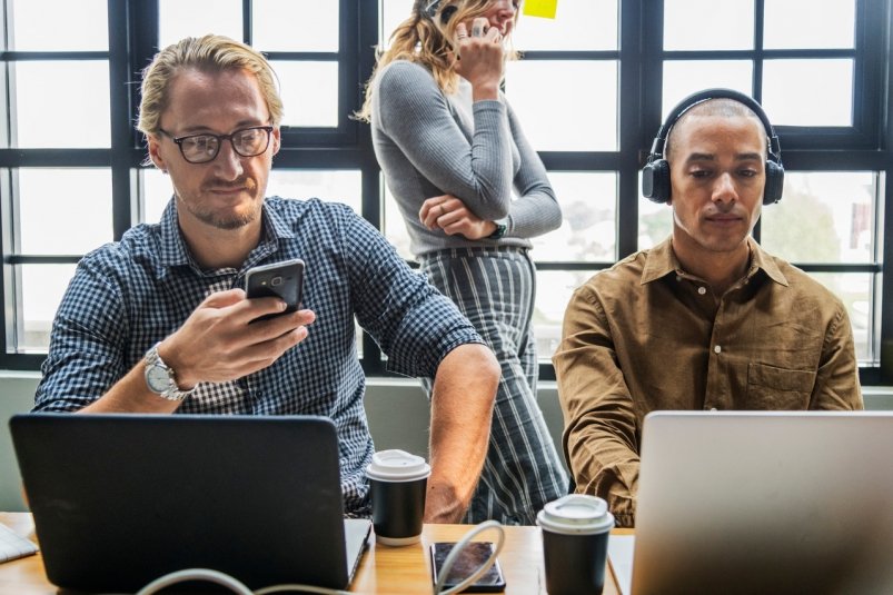 Врач рекомендовала после 40 лет регулярно наблюдаться у офтальмолога pxhere.com