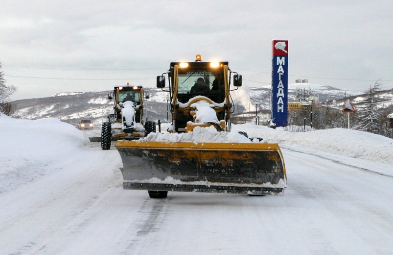 Снегоуборка Игорь Чёрный, ИА MagadanMedia.ru
