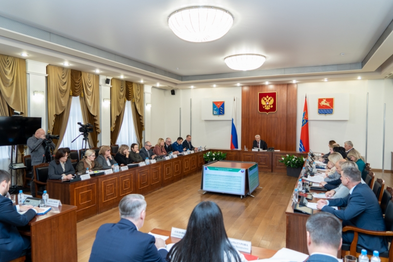 Географию системы ухода за пожилыми и инвалидами расширят на Колыме Источник