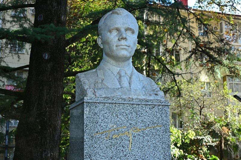 Сочинские журналисты организовали акцию ко Дню космонавтики пресс-служба администрации Сочи