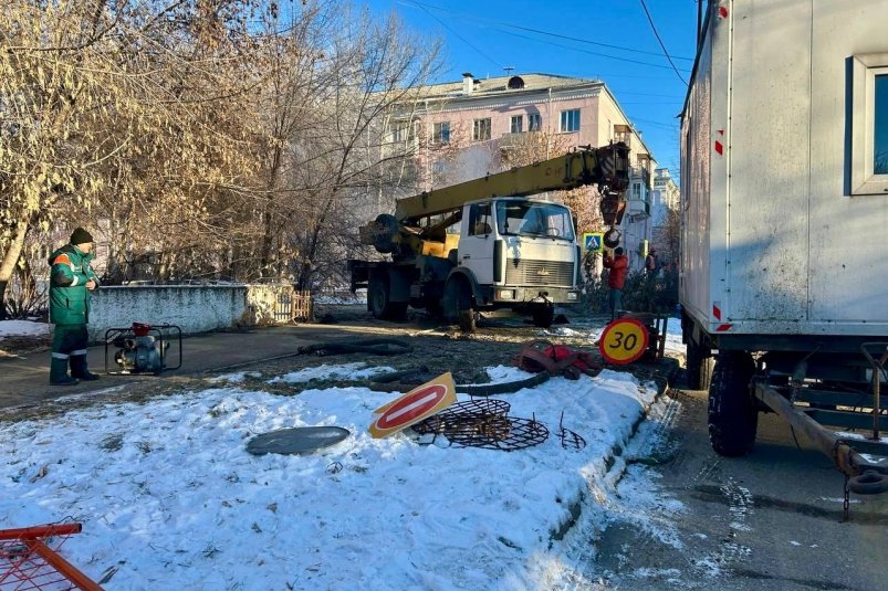 Несколько соцучреждений и три квартала остались без тепла из-за аварии в Ангарске Тг-канал (18+) мэра АГО Сергея Петрова