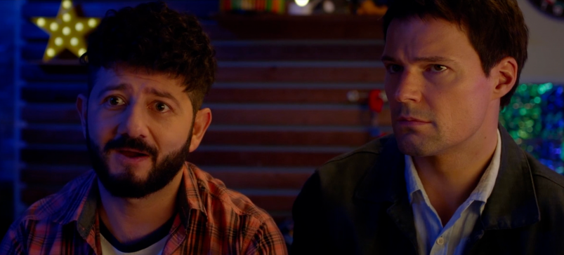 Козловский против Галустяна: жёсткая стычка в трейлере "Уволить Жору" кадр из фильма "Уволить Жору" (18+)