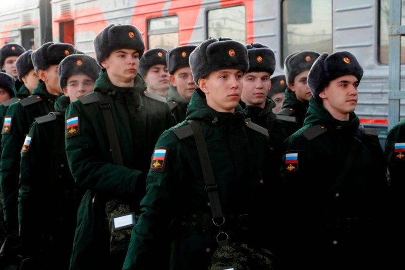 Крупный воинский эшелон с новобранцами прибыл в Хабаровск Предоставлено пресс-службой Восточного военного округа