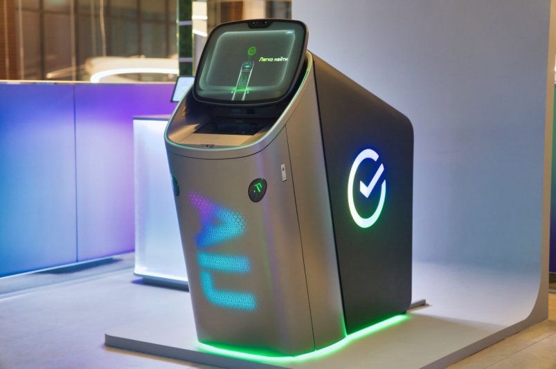 Сбер переизобрёл банкомат: два экрана, ИИ-помощник ГигаЧат и здоровье Пресс-служба Сбера