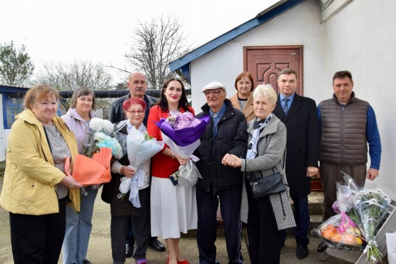 Поздравление ветерана Соцсети главы администрации Красногвардейского района Василия Грабована