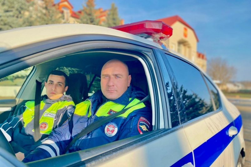 Экипаж полиции помог срочно госпитализировать мальчика в Ставрополе ГУ МВД по Ставрополью