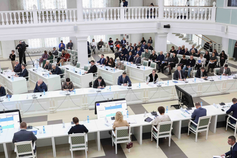 Общественные слушания пресс-служба Сахалинской областной Думы