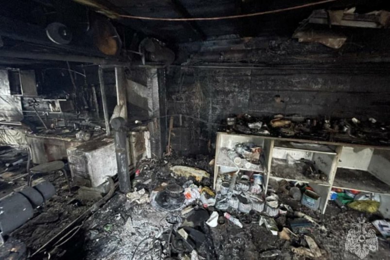 Три пожара произошло в Приангарье за минувшие сутки из-за короткого замыкания Пресс-служба ГУ МЧС России по Иркутской области