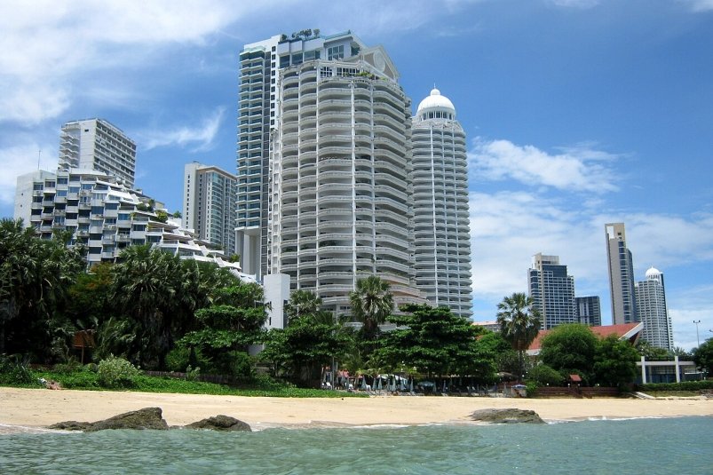 Пляж Palm Beach, Паттайя Георгий Долгопский, wikipedia.org