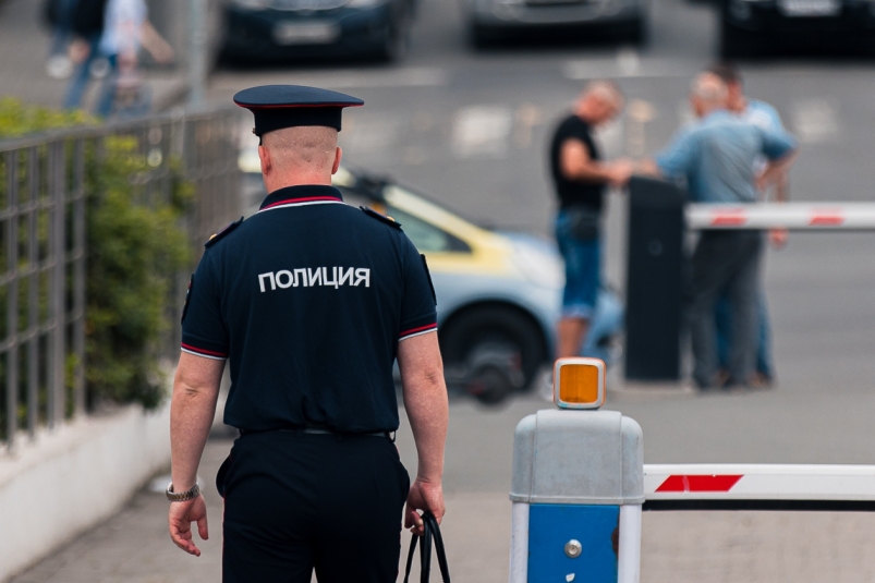 Полиция, форма Илья Аверьянов, ИА PrimaMedia