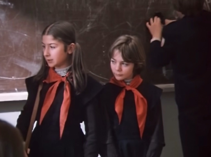 У вас точно советские корни, если за минуту правильно ответите на 8/8 — ТЕСТ кадр из фильма "Гостья из будущего" (6+)