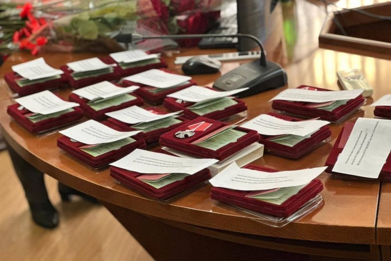 Семьям 20 погибших бойцов СВО передали награды в Кисловодске Соцсети главы Кисловодска Евгения Моисеева