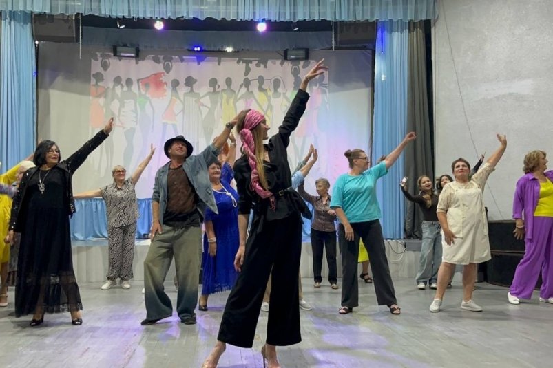 "Подиум без возраста": В Усть-Илимске на подиум вышли модели от 55 до 85 лет Пресс-служба ИРО ЕР