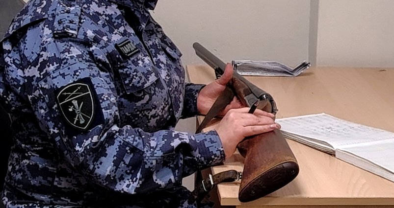 В Смирных росгвардейцы изъяли оружие у осужденного за умышленное преступление пресс-служба Росгвардии по Сахалинской области