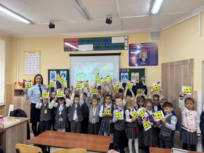 Встреча со школьниками тг-канал (18+) полиции Приморья