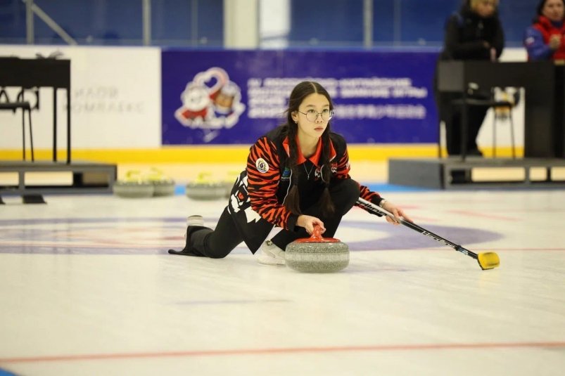 Золото и бронзу завоевали сахалинские керлингисты на домашнем чемпионате и первенстве ДФО пресс-служба министерства спорта Сахалинской области