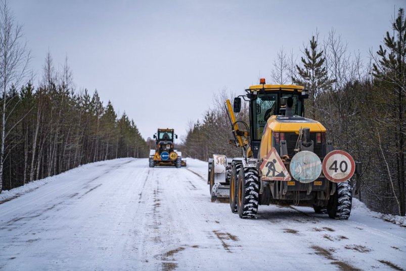 Дорожные службы работают в усиленном режиме в Иркутской области из-за снега Пресс-служба ДСИО
