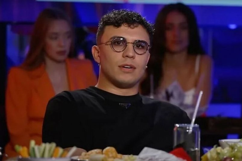 Суба стоп-кадр из шоу "Вопрос ребром" (18+)