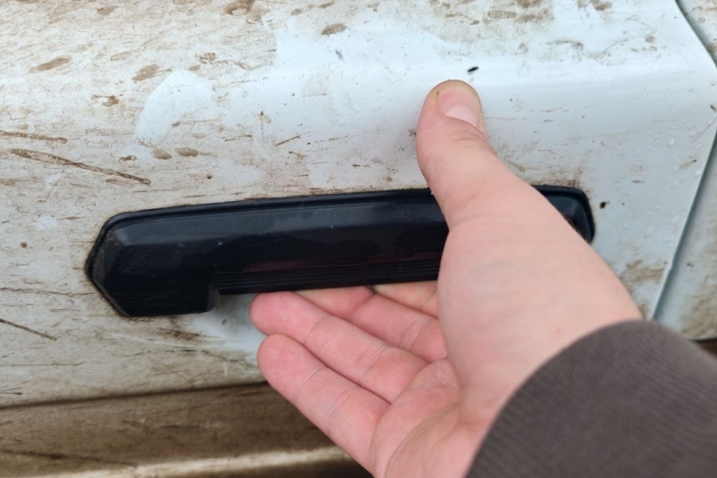 Двери авто больше не примерзнут: одна простая хитрость спасает даже в -30 ИА SevastopolMedia