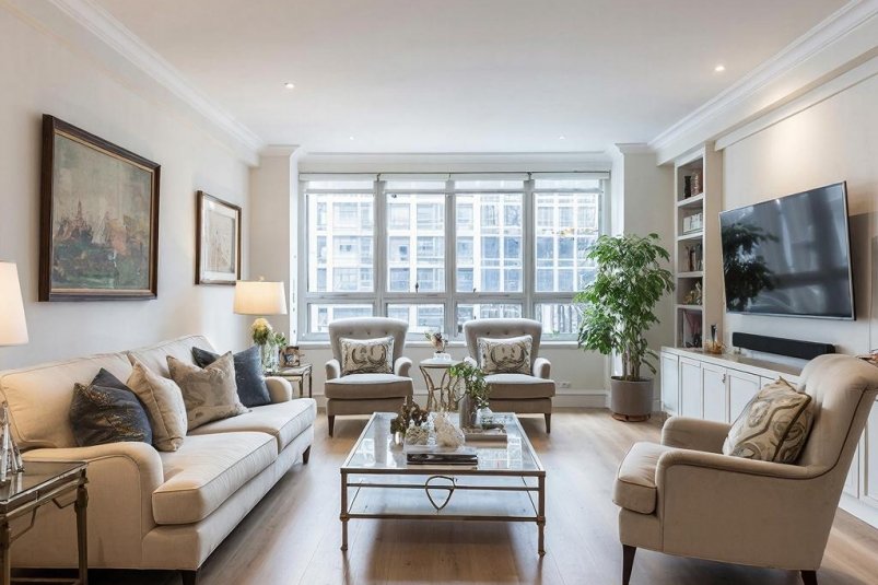 Тематическое фото Сгенерировано GigaChat (18+)