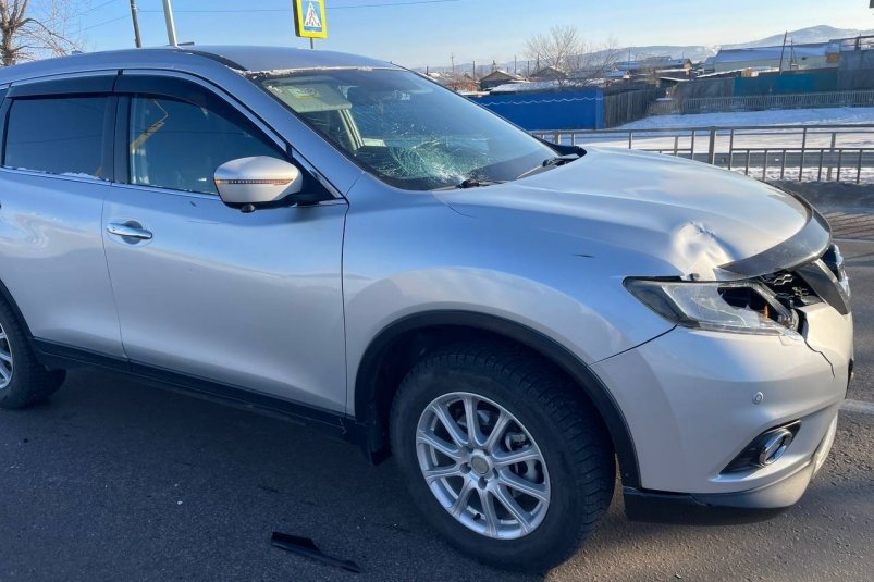 В пригороде Улан-Удэ автомобиль сбил 17-летнюю девочку ГИБДД по Бурятии