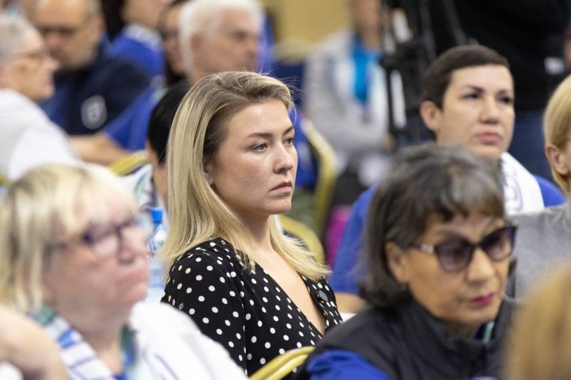 В преддверии Дня добровольца лучшим волонтерам Сахалинской области вручили награды пресс-служба правительства Сахалинской области