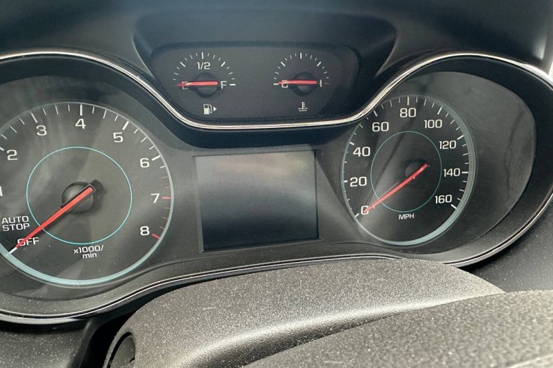 Температура или обороты: эта стрелка - сигнал прогретого двигателя ИА KrasnodarMedia