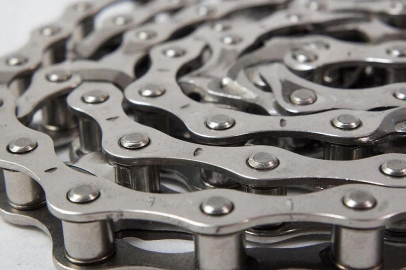 Велосипедная цепь ИИ GigaChat (18+)