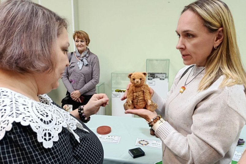 Екатерина Скибицкая на выставке одной куклы предоставила Екатерина Скибицкая