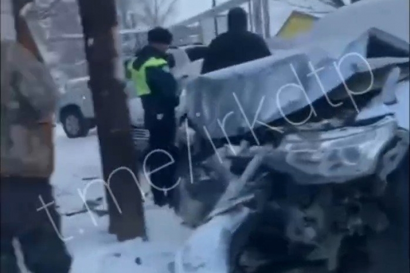 Декабрьский гололёд парализует движение: массовые ДТП на дорогах Приангарья Тг-канал (18+) ДТП38RUS