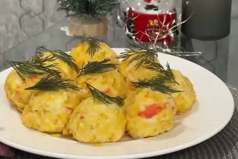 Берем крабовые палочки и чипсы. Готовим хрустящие шарики для новогоднего стола. Дети растащат в секунды телеграмм-канал "Рецепты 🧑‍🍳| Десерты Супы Закуски" (12+). 