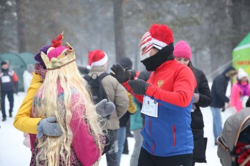 Участники акции "Забег обещаний" в 2024 году пресс-службы Минспорта