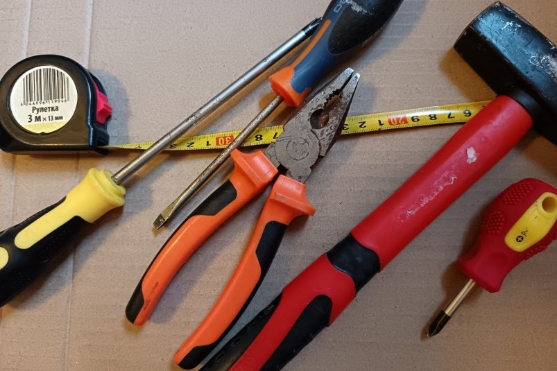 Овощ и стакан газировки: как очистить металлические инструменты от ржавчины без профессиональной химии ИА SevastopolMedia.ru