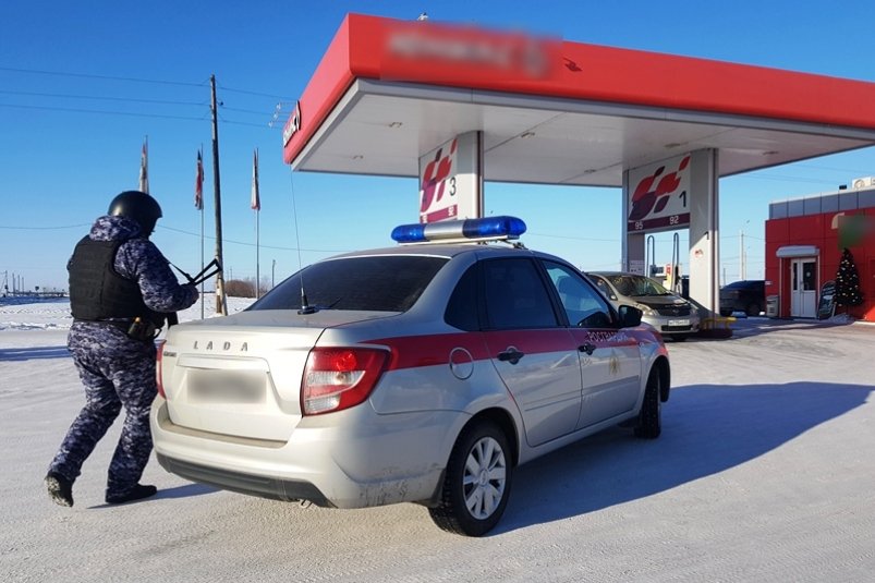 Закурил на АЗС и устроил драку: в Улан-Удэ задержали дебошира Росгвардия по Бурятии