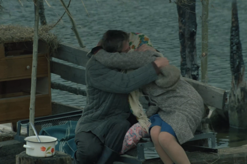 Любовь, голуби и третий лишний. Найдете кадры из других фильмов? - ТЕСТ Кадр из фильма "Любовь и голуби" (12+)