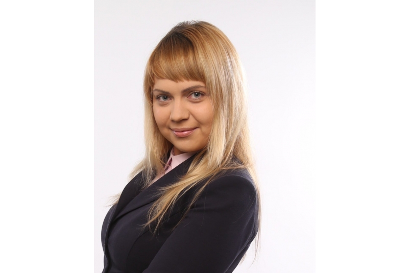 Директор направления продаж и обслуживания в сети ВСП Дальневосточного Сбербанка Ирина Кирпиченко. Пресс-служба Сбера