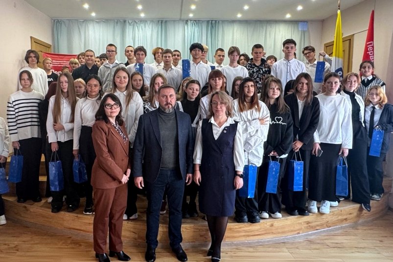 Профориентационная встреча представителей Малого порта со школьниками в мкр. Врангель предоставлено пресс-службой Малого порта