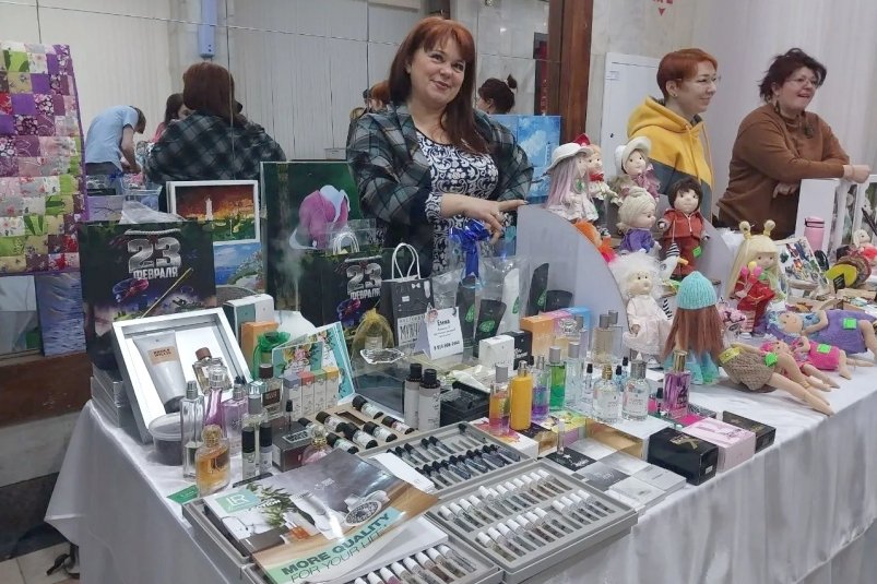 Выставка-продажа "Палитра мастеров" откроется в Центре культуры 6 декабря Марина Жарникова
