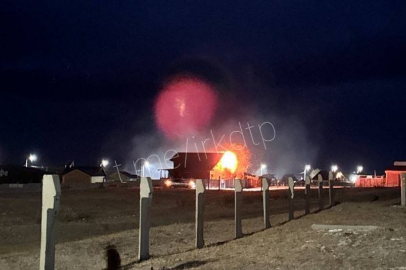 Пожар из тг-канала "ДТП38RUS" (18+)