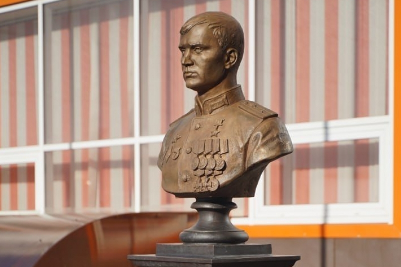 Открытие памятника Администрация Ессентуков