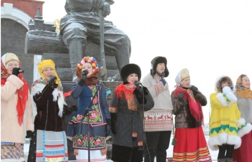 Опрос ко Дню национальных культур в Якутии из архива пресс-службы правительства Якутии