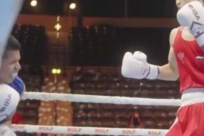 Мухач из Бурятии уложил противника в ОАЭ за минуту федерация бокса РФ