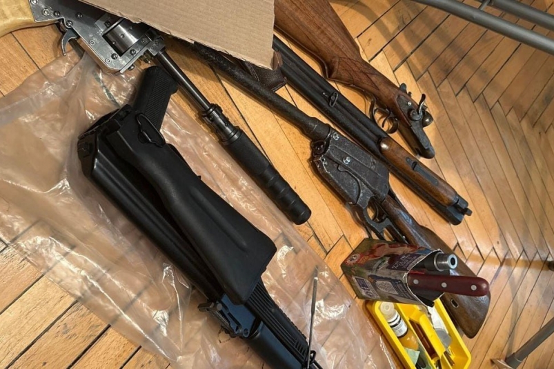 Целый арсенал оружия нашли в квартире у жителя Москвы t.me/mediamvd