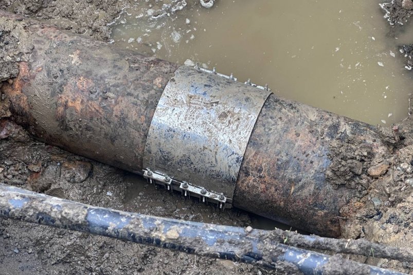 Крупный порыв устранили на водоводе в Невинномысске Telegram-канал (18+) Михаила Миненкова