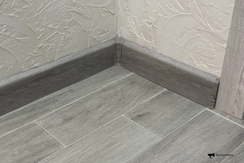 Пластиковые плинтусы в пролете - назвали оптимальное решение: прочное, безопасное и стильное ИА Stavropol.Media