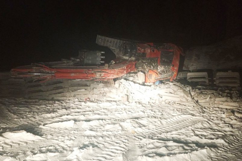 Экскаватор опрокинулся в Бурятии ГИБДД по Бурятии