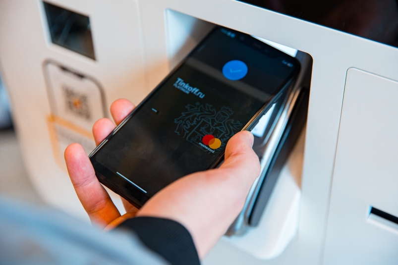 На Кубани улыбкой и QR-кодом стали платить в два раза чаще Илья Аверьянов, ИА PrimaMedia