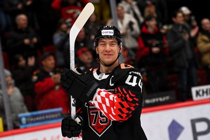 Дамир Шарипзянов ХК "Авангард"